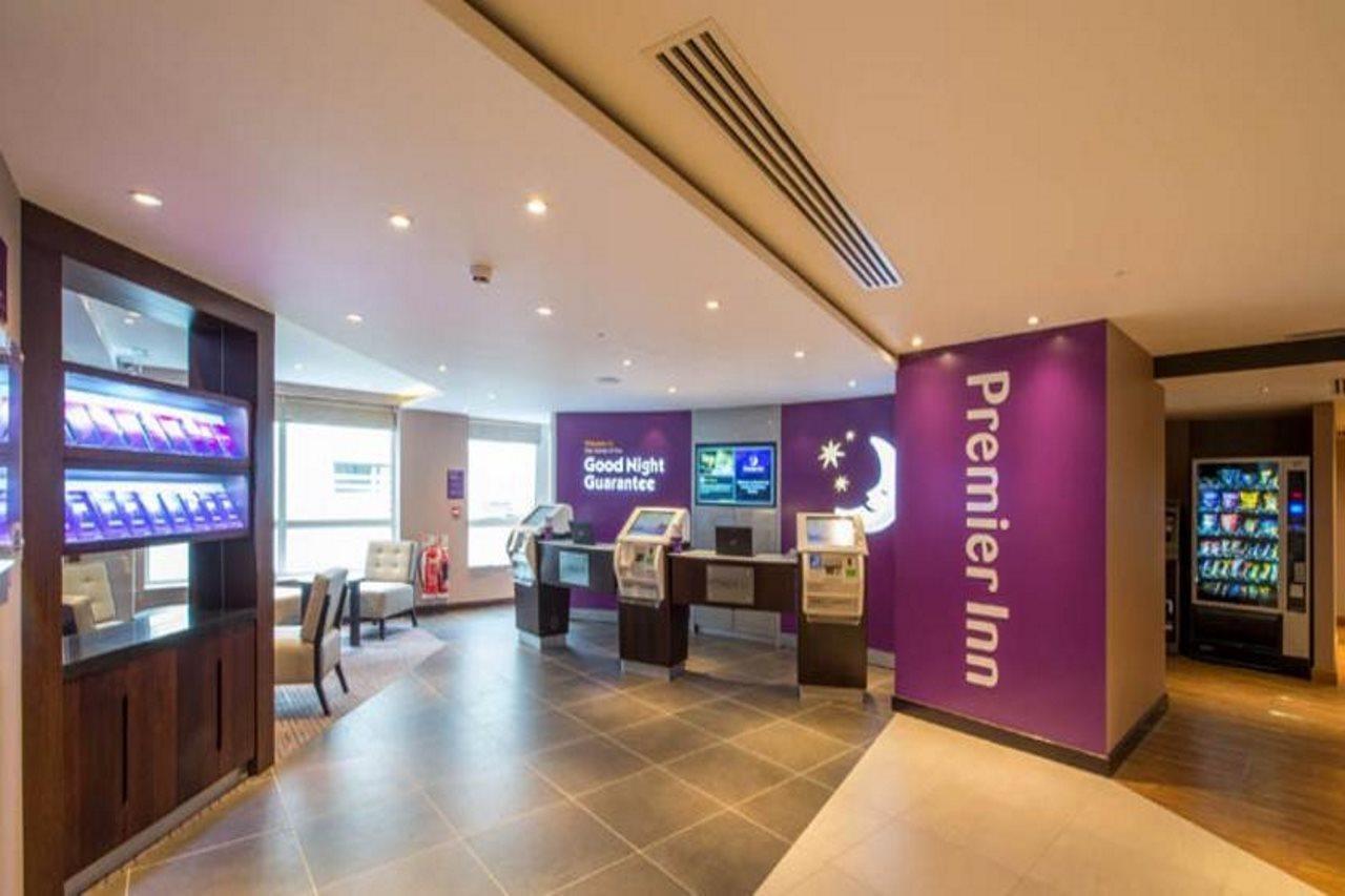 Premier Inn London St.Pancras Exterior photo